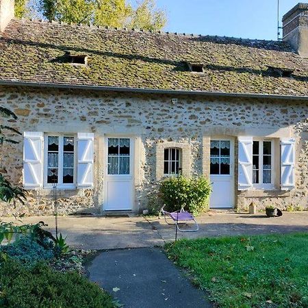"Reves De Gamins", Chambre De Droite, 4 Couchages Dans Gite De Campagne "La Camusiere", Proche Du Pole Europeen Et Du Circuit Des 24H Champagné Exterior foto